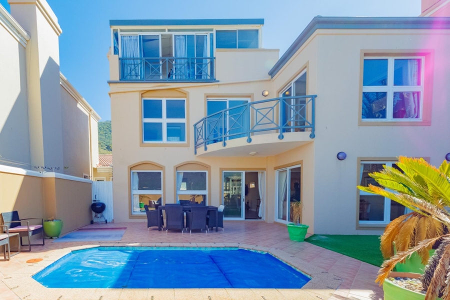 To Let 3 Bedroom Property for Rent in Northshore Western Cape